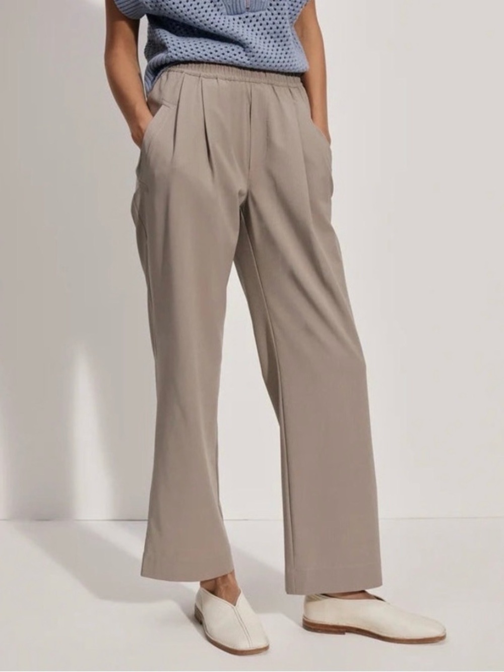 Varley Tacoma Straight Pleat Pant in Cinder Sz L-NWT